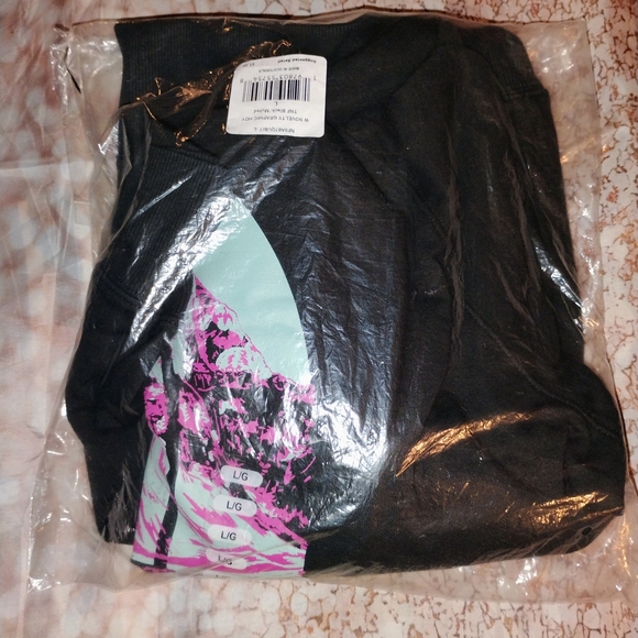 The North Face Black Hoodie with Pink and Light Blue Mountain Graphic New W/Tags - Picture 6 of 7